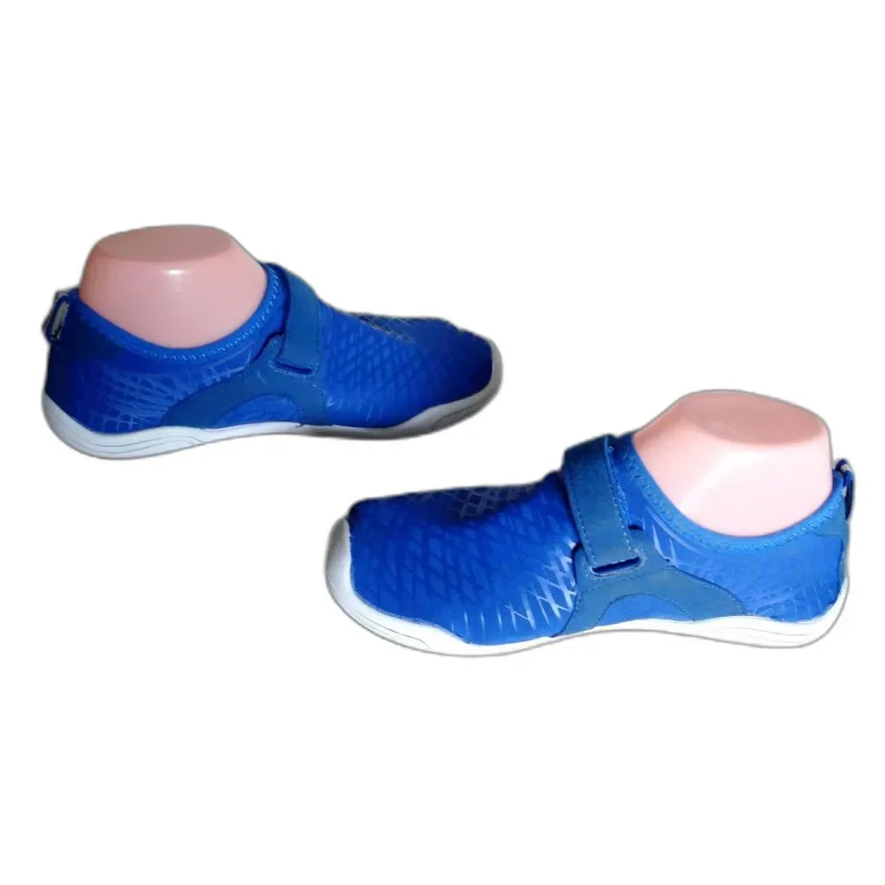 Giobtouch Unisex Water Shoes Blue Sneakers Unisex Kids Size 35 EUR - US 5